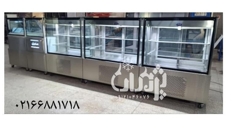 یخچال و فریزر ایستاده و مکعبی
