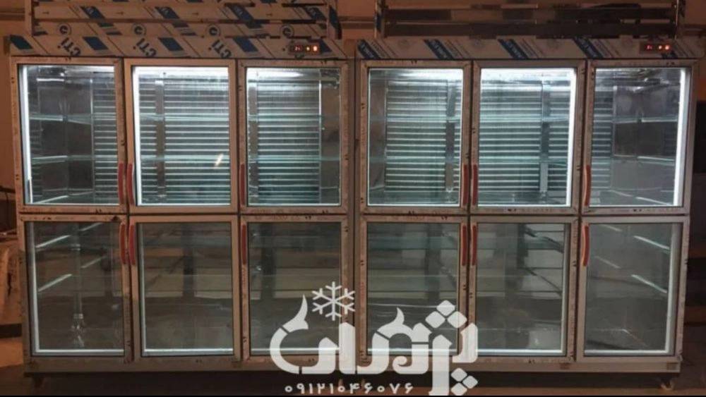 یخچال و فریزر ایستاده و مکعبی یخچال و فریزر ایستاده و مکعبی